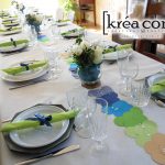 déco table paon vert bleu cercles